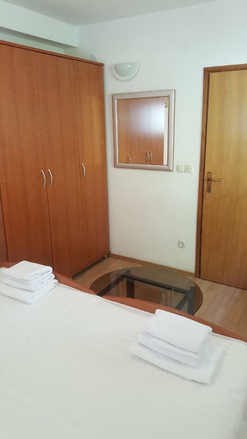 Apartman Adriatic Pavlinovic - Makarska Dış mekan fotoğraf